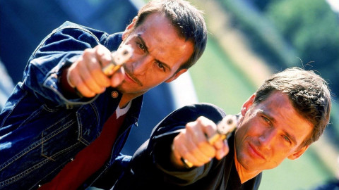 REAL - Filme/Serien - Deutsch backdrop