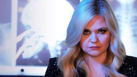 50+ Minuten backdrop