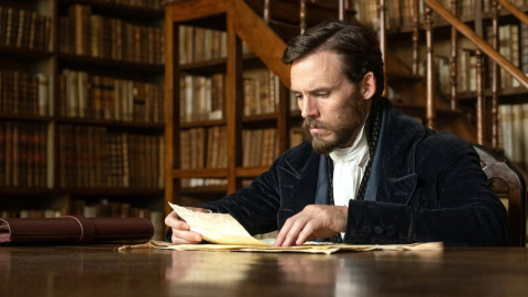 Divers/Hammer backdrop