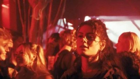 Favourites 👍 backdrop