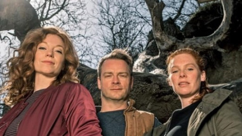 🫆Echter deutschsprachiger Krimi backdrop