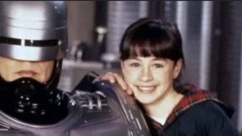 Generation Röhre (Real-Serien) backdrop